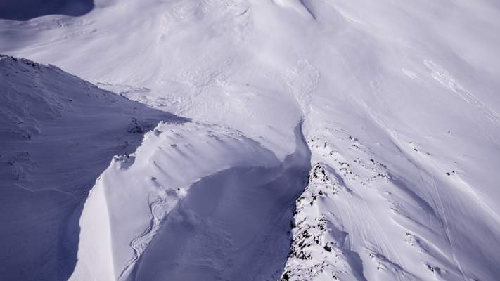 OMVEGEN TIL HELVETESTINDEN