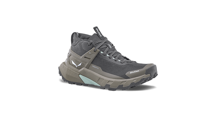 Der Pedroc 2 Mid Powertex Speed Hiking Schuh in grau für Damen.