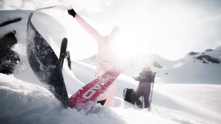 Die CRUX Tourenskifelle sind zugeschnitten und sofort einsatzbereit.