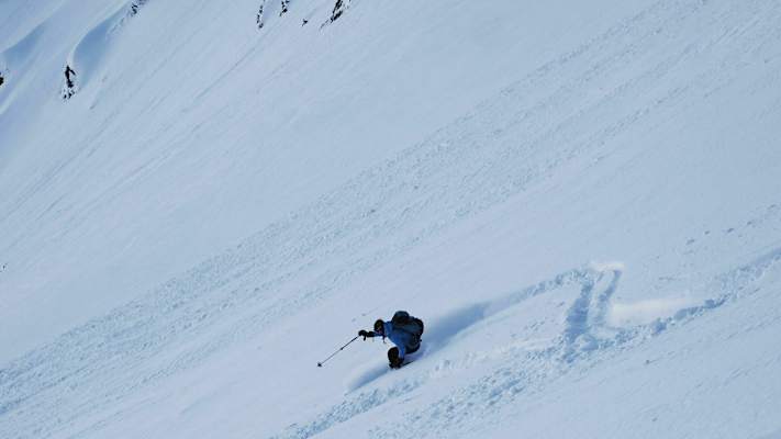 Skitour auf die Schneegrubenspitze: Abfahrt über den Nordhang