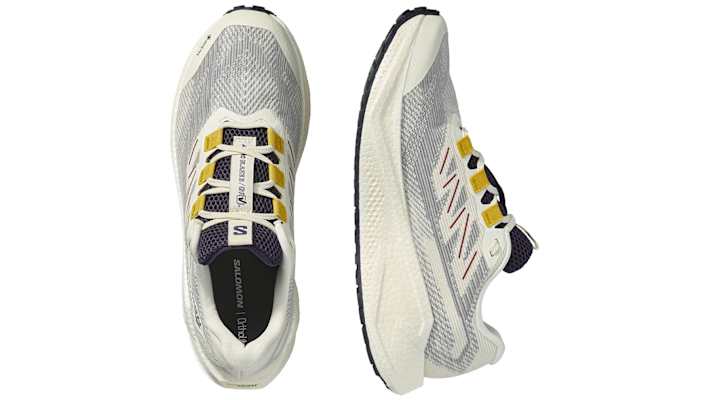 Der Aero Blaze 3 GRVL GTX aus der Ansicht von oben und seitlich.