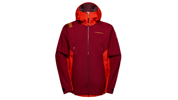 Die 3-Layer-Shelljacke von La Sportiva: Ein platzsparender Begleiter für die nächsten Gipfeltouren.