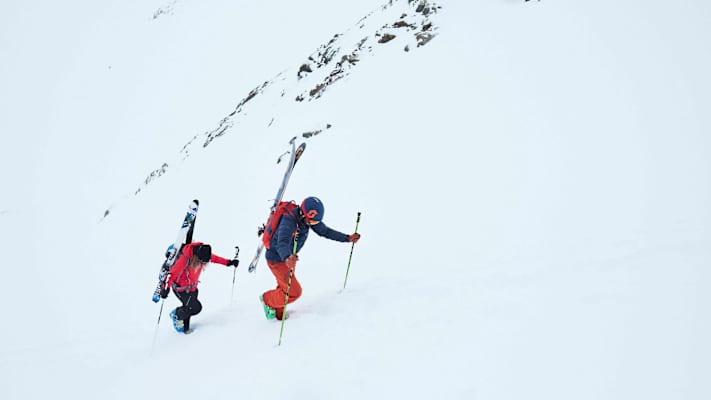 Ski-Tragepassage: Aufstieg zum Mittagskogel im Pitztal