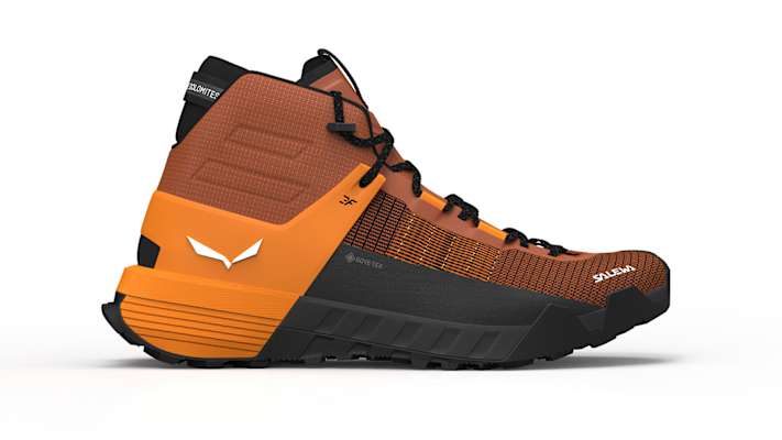 Leicht, robust und wetterfest – der Wildfire NXT MID GTX bringt dich sicher nach oben.