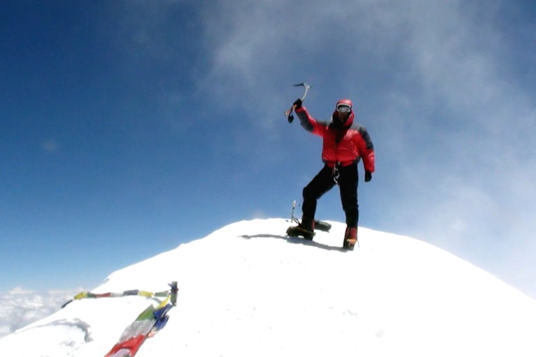 Christian Stangl am Gipfel des Kangchenjunga