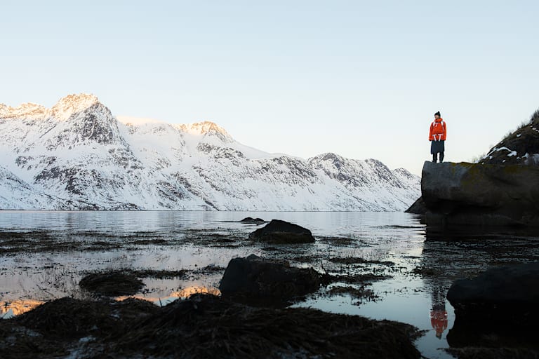 Die multifunktionale Outdoor-Bekleidung von Houdini ist ein treuer Begleiter.
