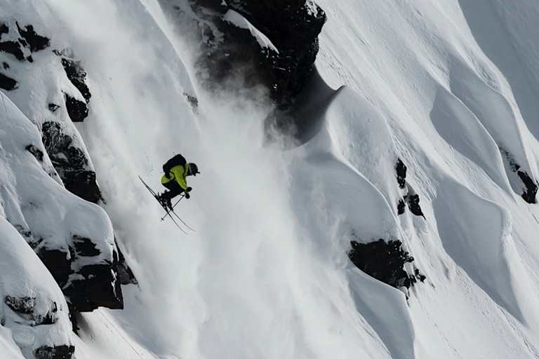 Die Banff Mountain Film Tour bringt Geschichten von Mut und Abenteuer auf die Leinwand.