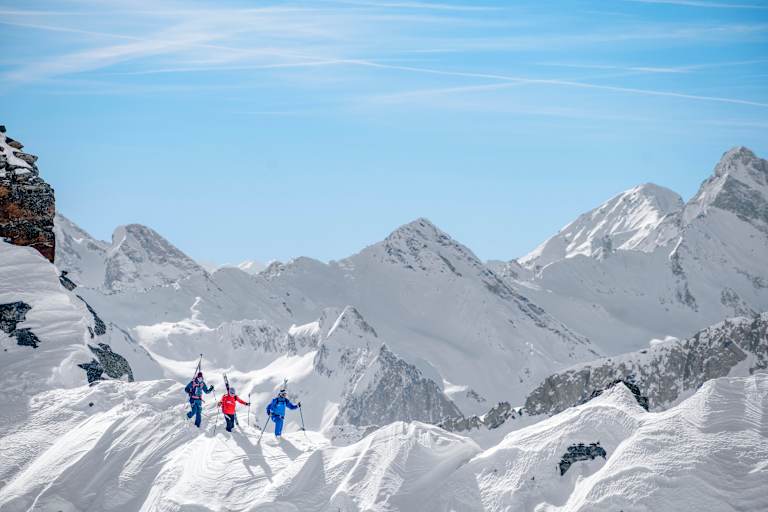 Ein Blick auf die unfassbare Alpenlandschaft des Zillertals.