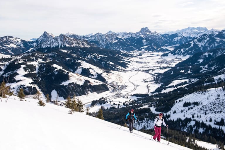 Auf den Kühgundkopf im Tannheimer Tal auf der Grenze zu Bayern und Tirol