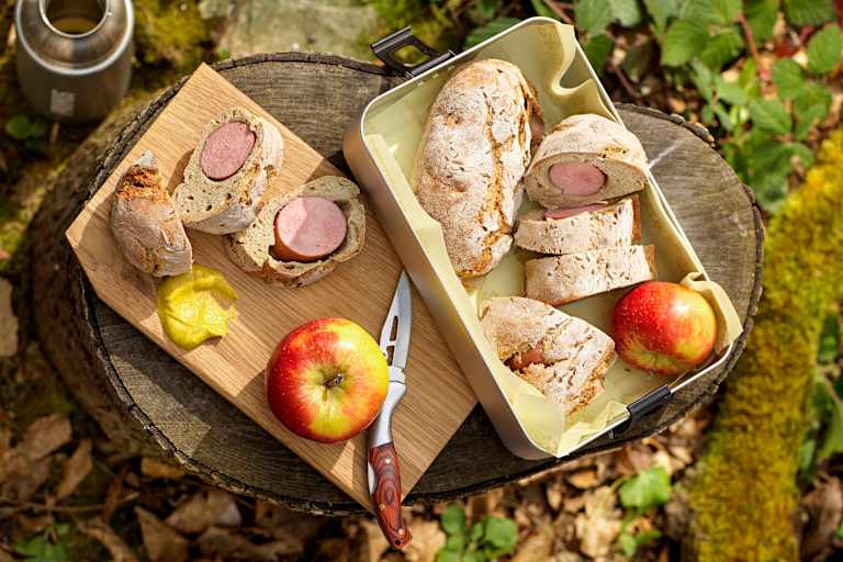 Cervelat im Brotteig