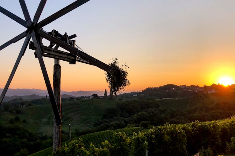 Der Klapotez, Symbol für das südsteirische Weinland