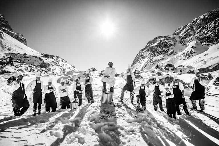 Norbert Niederkofler und seine Köche