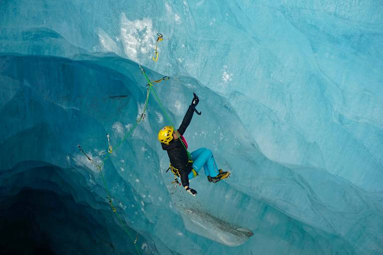 Angelika Rainer träumt gerade vom Eisklettern in Island