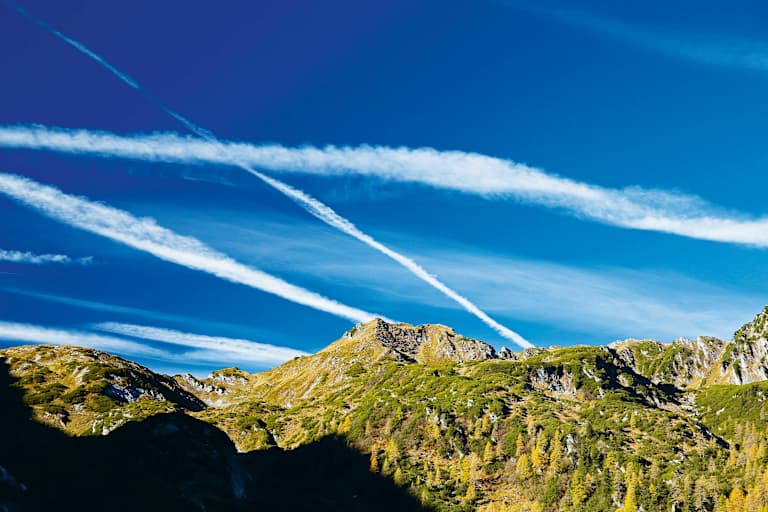 Kondensstreifen Flugzeuge