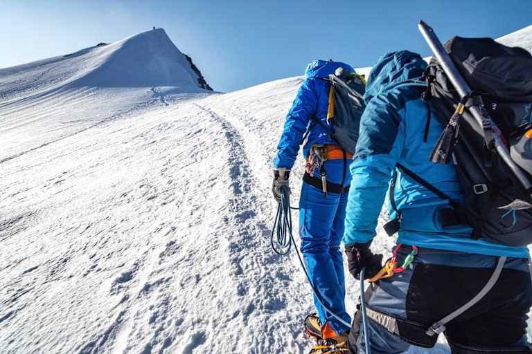 Über das Festjoch auf den Gipfel des Dom (4.545 m)