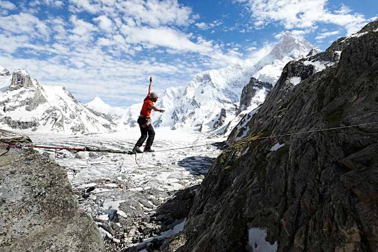 David Lama auf dem Weg zum Masherbrum, dem siebthöchsten Berg im Karakorum