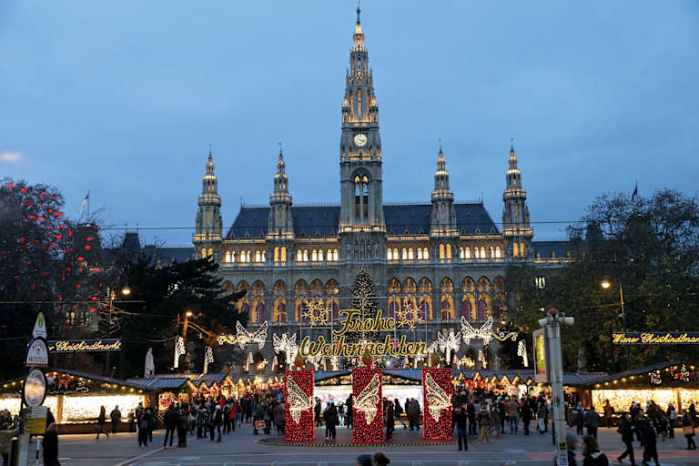 Rathausplatz in Wien