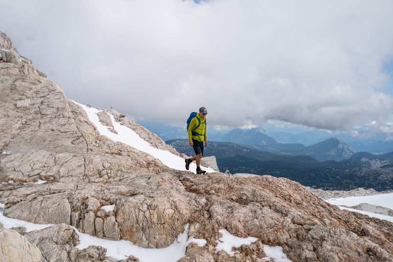 Ernst Merkinger wandert Gletscher zum Wein