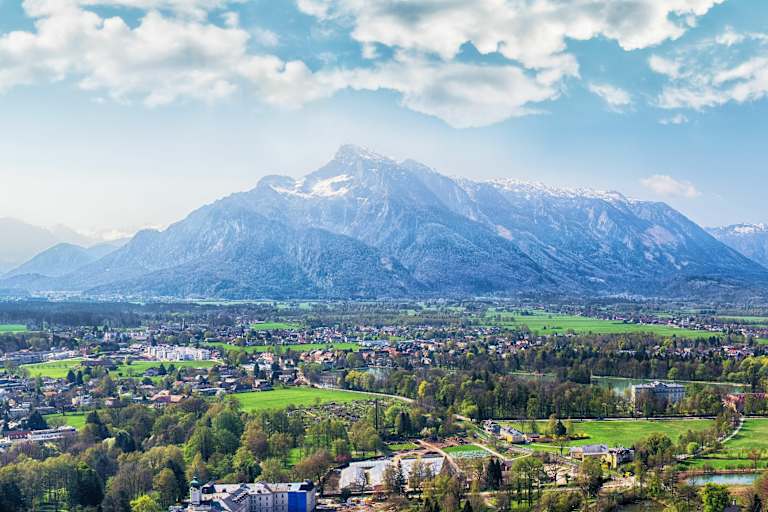Salzburg mit Untersberg