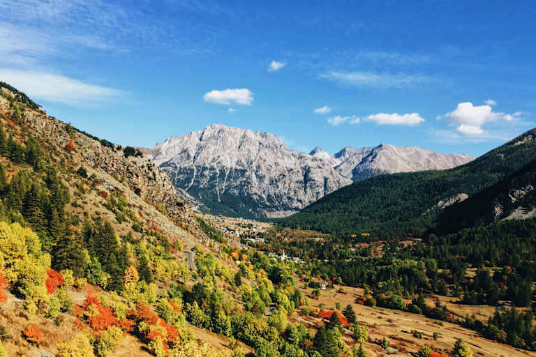 Alpenüberquerung: Französische Alpen im Herbst