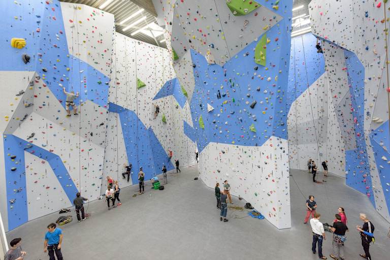 Area 85 Kletterhalle mitten in Berlin