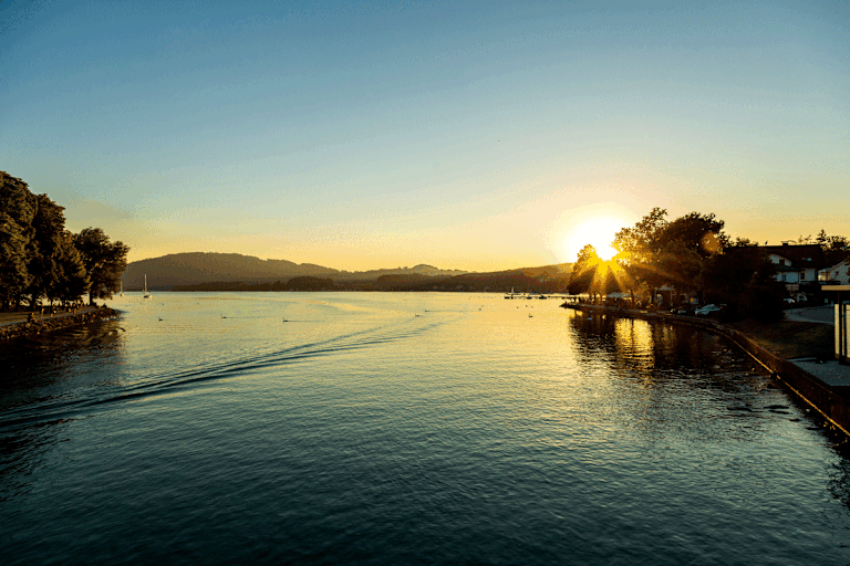Blick von Seewalchen am Attersee im Salzkammergut