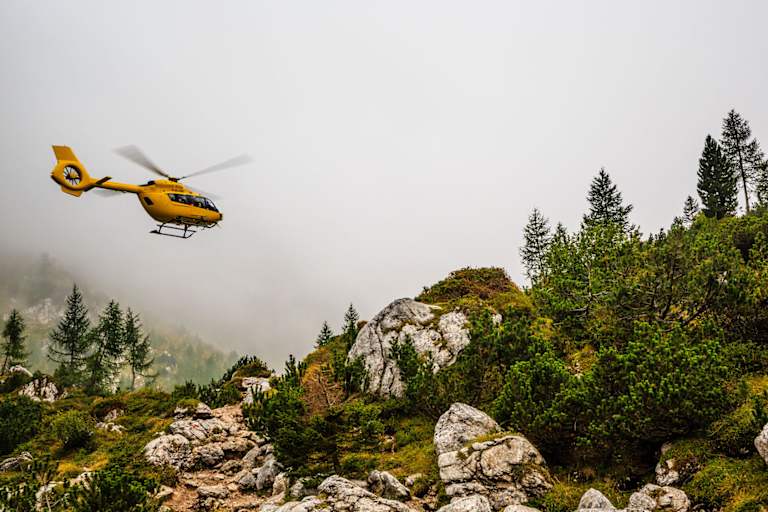 Bergrettung Unfall Einsatz Helikopter Berge