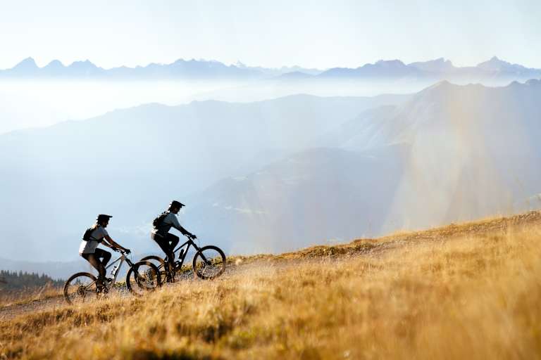 Mountainbiker finden in Graubünden anspruchsvolles Terrain und eine fast endlose Auswahl an Trails.