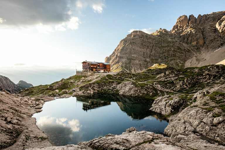Karlsbader-Hütte, Lienzer Dolomiten