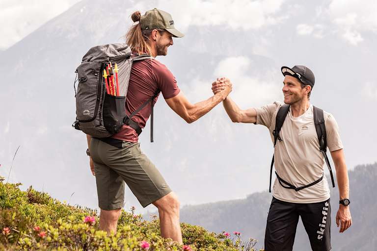 Mit der "Stoffwechsel" Aktion von Skinfit kannst du gleichzeitig deinen Kleiderkasten entrümpeln und etwas Gutes für die Umwelt tun.