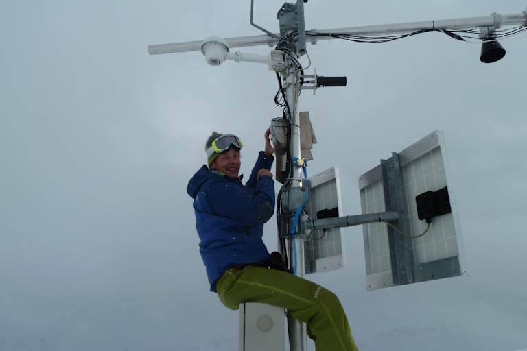 Dr. Christoph Mitterer ist Schnee- und Lawinenforscher