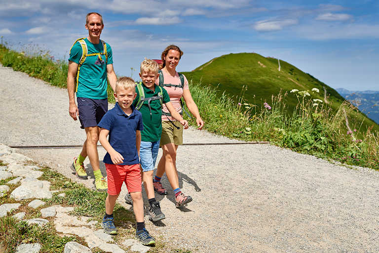 Der Burmiweg an der Kanzelwand ist für Familien genau das Richtige.