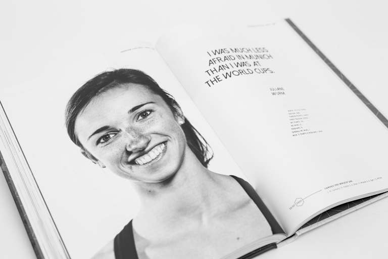 Buch: Beyond The Face