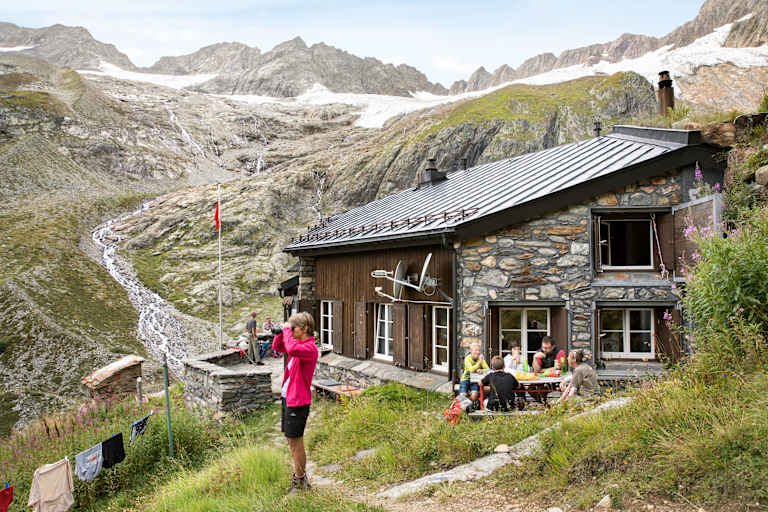 Die Voralphütte in den Urner Alpen