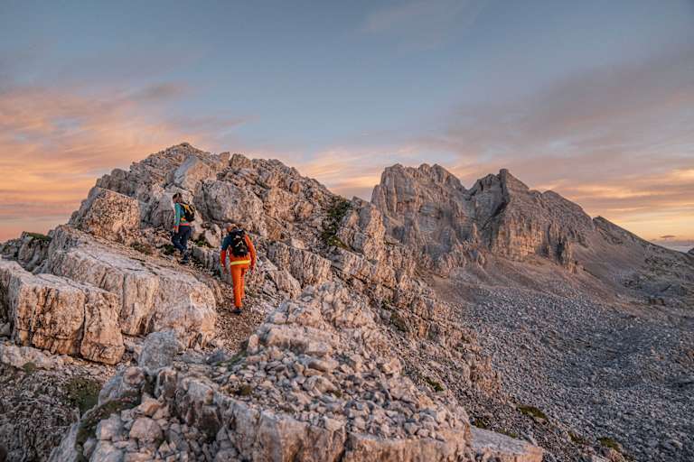 Auf diesen sieben Wanderungen im Trentino ist das Gipfelglück garantiert.