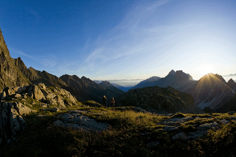 Gegebüber der Rötenspitze ragt der 3.277 m hohe Habicht in die Höhe