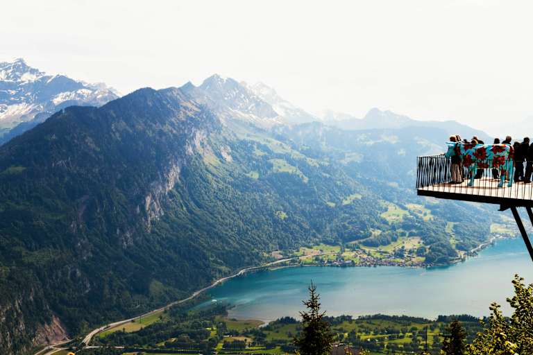 Aussichtsplattform am Harder Kulm bei Interlaken im Berner Oberland