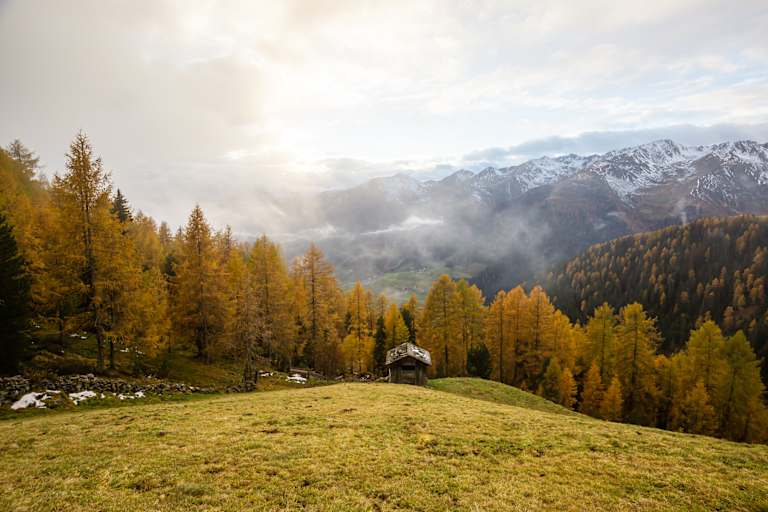 Farbenfroh ist das Gsieser Tal im Herbst.