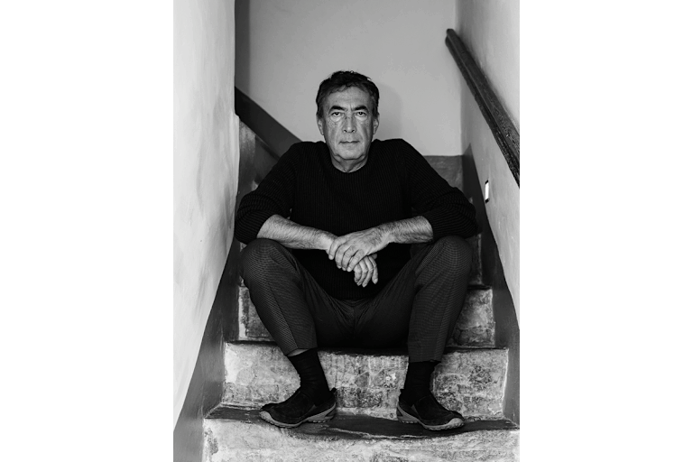 Hubert von Goisern gehört zu den erfolgreichsten Musikern im deutschsprachigen Raum, als Volksmusiker und Weltmusiker gleichermaßen. 