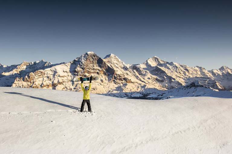 Interlaken: auf der Kleinen Scheidegg mit Blick auf Eiger, Mönch & Jungfrau