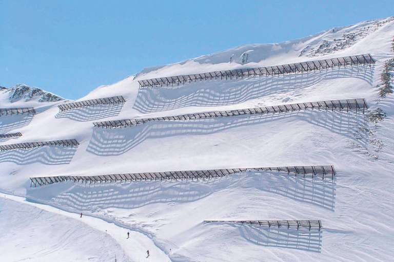 Schutzbau: Lawinenrechen