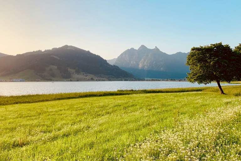 Morgenstimmung am Sihlsee im Kanton Schwyz