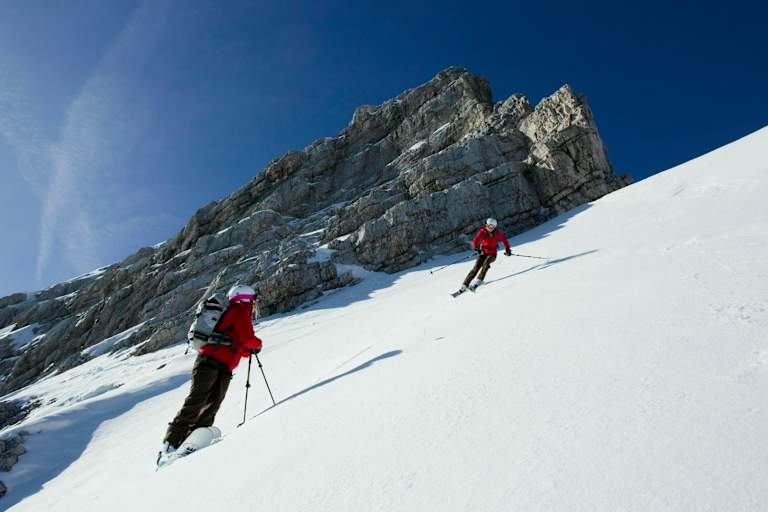 Firnabfahrt von der Alpspitze im Wettersteingebirge