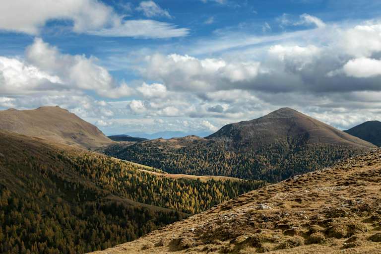 Herbstliches Wandern in den Kärntner Nockbergen