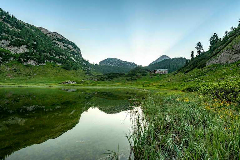 Das Kärlingerhaus am Funtensee in Bayern