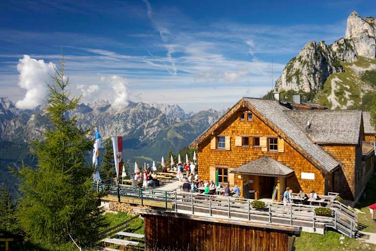 Die Erfurter Hütte im Rofangebirge (Tirol)