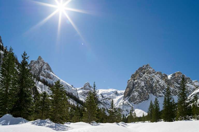 Das Innerfeldtal in den Sextner Dolomiten mit dem Gipfel des Morgenkopf (2.493 m)