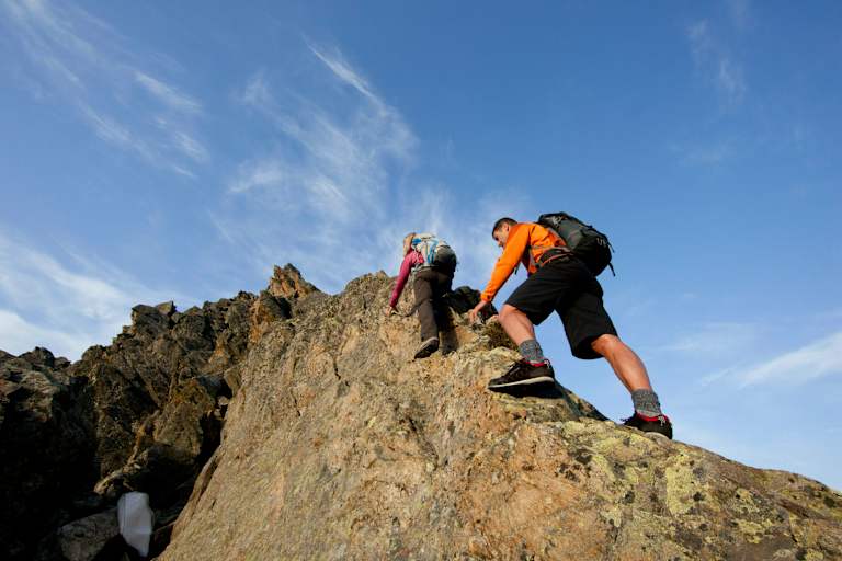 Kletterpassagen überwinden