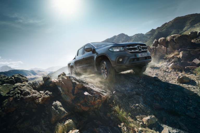 Nicht jedes Auto bewegt sich so sicher im Gelände wie der Mercedes-Benz X-Klasse, doch wo ein Wille – da auch ein Weg