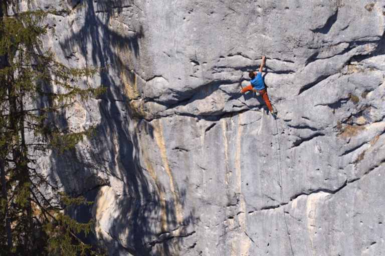 Number One (7b+), Schleierwasserfall